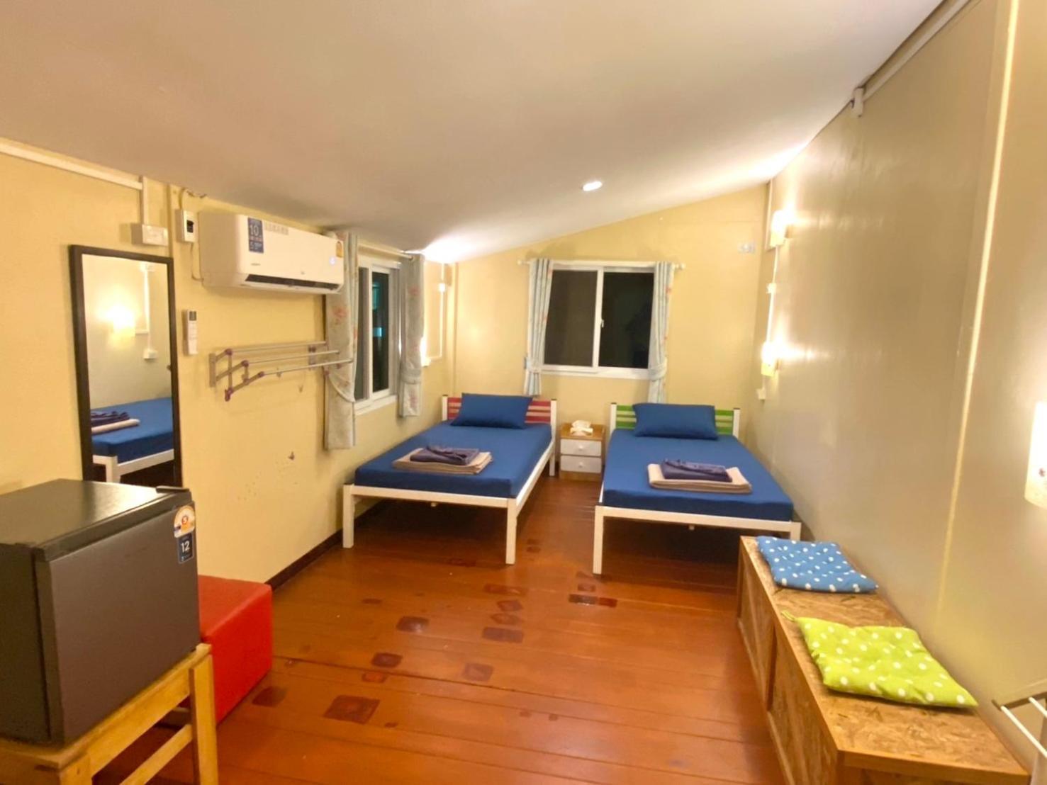 Albergue Anya House Thong Sala Exterior foto