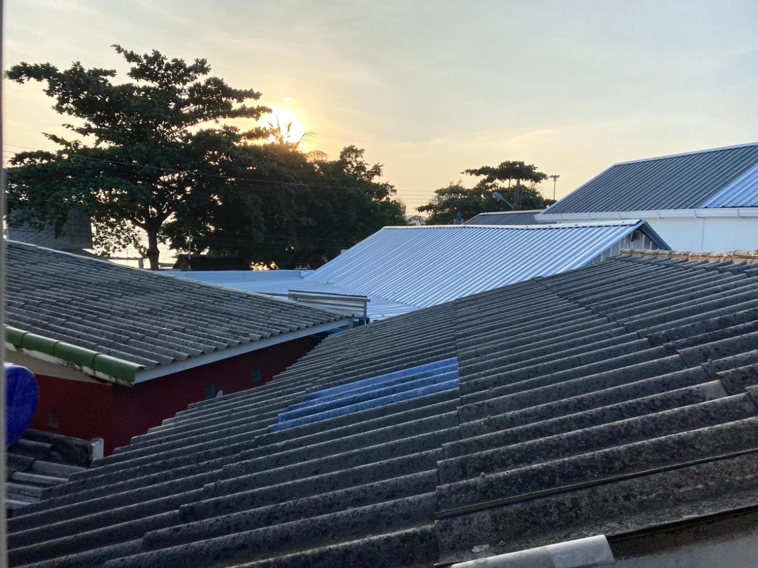 Albergue Anya House Thong Sala Exterior foto